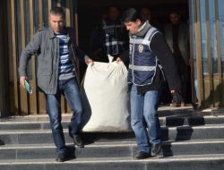 Tarsus'ta 135 Kilo Esrar Ele Geçirildi!