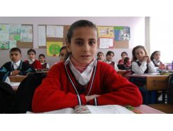 Her Şeyi Tersten Okuyor