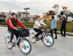 Karşıyaka'da Bisiklet Kiralama Sistemi Tuttu