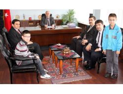 Yıldırım Koleji Satranç Şampiyonları Kılıç Ve Çay’ı Ziyaret Etti