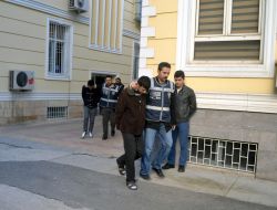 Uyuşturucu Satan Şebeke Çökertildi