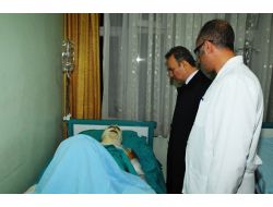 Vali Güner, Yaralı Öğretmen Ve Öğrencileri Ziyaret Etti