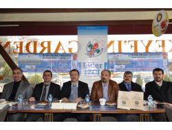 Ufka Yolculuk Yarışması'nda Dereceye Girenlere Umre Ödülü