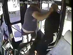 Otobüs Şoförüne Meydan Dayağı