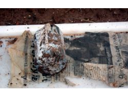 El Yapımı Bombayı Mezara Saklamışlar