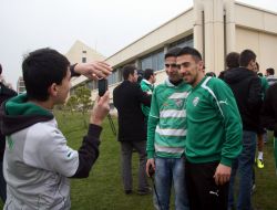 Bursaspor Taraftarları, Sevgililer Gününde Özlüce'ye Akın Etti