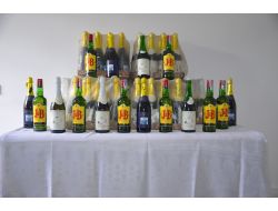 Turizm Belgeli Tesiste 100 Şişe Kaçak İçki Ele Geçirildi