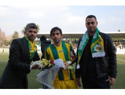 Adıyamanspor Teknik Direktörü Mehmet Gönülaçar: Bu Taraftar İle Ligde Kalırız