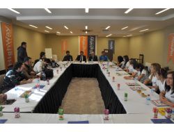 Avrupa Şampiyonası’na Gidemeyen Takıma Highway Outlet Sahip Çıktı