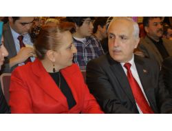 'Birlikte Yaşardık' Tiyatro Oyunu Kardeşliğe Perdelerini Açtı