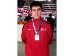 Bursa Sporcu Avrupa Şampiyonu Olmanın Mutluluğunu Yaşıyor