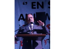 Hz. Peygamber Sevgililer Günü'nde Anıldı