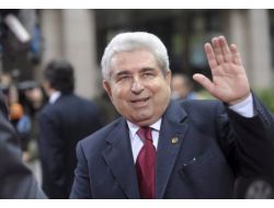 Rumlar Yeni Liderlerini Seçmek İçin Sandık Başına Gidiyor