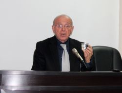 'Küçük Ölçekli Besicilikle Bugün Kar Edilemez'