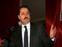 "Türkiye'nin Bölünmez Bütünlüğünü Sarsacağını Zanneden Zavallılara Karşı Çıkacak Olan Diyarbakırlılardır!"