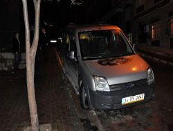 Güngören'de 3 Otomobil Kundaklandı