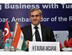 Türkiye Hindistan İle Ticareti Artırmak İçin Uçak Seferlerini Artırıyor