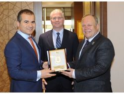 Havuzda Türk Michael Phelps’ler İçin İlk Adım Atıldı