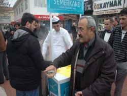 Semerkant Ahi Derneği, Bin Kişiye Aşure İkram Etti
