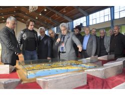 Başkan Sözen Ve Belediye Meclisi Üyeleri Çanakkale Müzesi'ni Ziyaret Etti