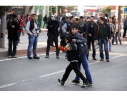 Küçük Göstericilere Küçük Ağabeylerinden Tokat