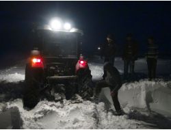 Kar Yolları Kapadı, Araçlar Mahsur Kaldı!