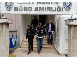 Eczaneden Hap Çalan Şüpheliler, Hastane Mescidinde Uyuyakaldı