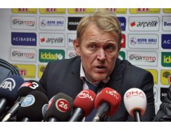 Kayserispor Teknik Direktörü Prosinecki: Hak Ettiğimiz Bir Galibiyet Aldık