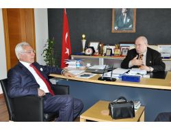 Asmmmo Başkanı Coşar: Avm'lerin Kent Dışında Olması Bize Zarar Veriyor