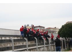 Burhaniye’de Amatör Kümede Olaylar Çıktı.