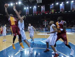 Galatasaray Medical Park: 77 - Anadolu Efes: 70