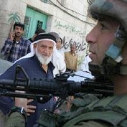 İsrail Böyle Göz Boyuyor!