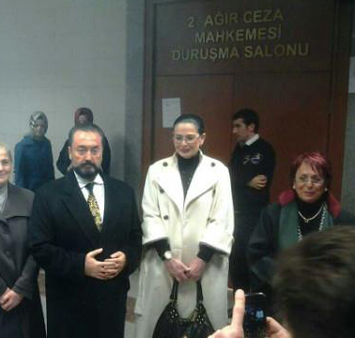 Adnan Oktar’dan Hukukun Rayına Oturması Temennisi