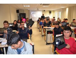 Şanlıurfalı Öğrenciler Tablet Bilgisayarla Tanıştı