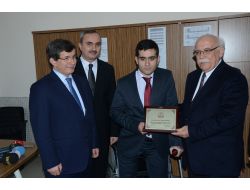 Bakan Avcı Ve Davutoğlu Bilim Merkezi'ni İnceledi