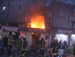 Dalgıç Tüpü Patladı, Kemeraltı Çarşısı Savaş Alanına Döndü (2)