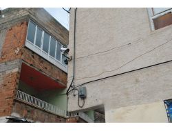 Madde Bağımlıları Ve Hırsızlara Karşı Kamera Ve Pitbullu Koruma