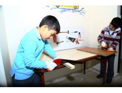 Erciş Özel Serhat İlköğretim Okulu, Öğrencileri Hayata Uygulamalı Hazırlıyor