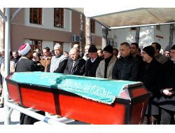 Çığ Altında Hayatını Kaybeden Genç Dağcı, Erzincan’da Toprağa Verildi