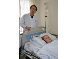 Karnından 18 Parça Halinde 7 Kiloluk Kitle Çıktı