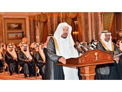 Suudi Arabistan Şura Meclisi Üyeleri Kral Huzurunda Yemin Etti