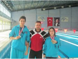 Özel Kızılırmak Yüzmede Altınları Topladı