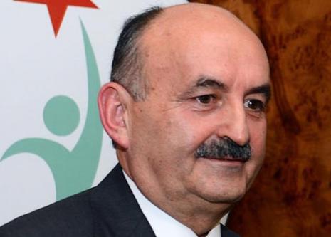 "Milleti Bu Duruma Düşürenleri Şikayet Ediyorum"