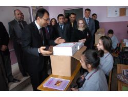 Diyarbakır’da İki Yılda Bin 430 Lise Öğrencisi Tablet Bilgisayara Kavuştu