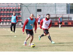 Şahbaz: Eskişehirspor Hem Ligde Hem Kupada İddiasını Sürdürecektir