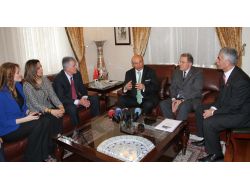 Kosova İçişleri Bakanı Rexhepi’den Türk İşadamlarına Yatırım Çağrısı