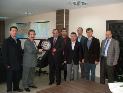 İnsiad'dan Dekan Canbolat'a Ziyaret