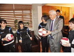 Başarılı Sporcular, Başkan Posbıyık’ı Ziyaret Etti