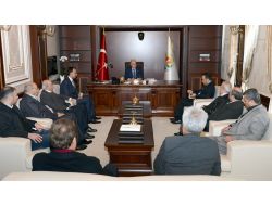 Müteahhitler Aldırmaz’ı Ziyaret Etti