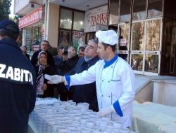 Çorlu Belediyesi 5 Bin Kişilik Aşure Dağıttı